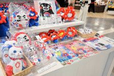 【香川】高松市に万博ポップアップストア　初日はミャクミャクと写真撮影も